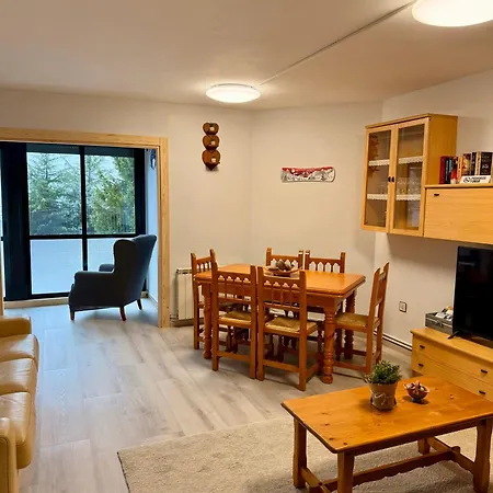 Apartment La Pinada